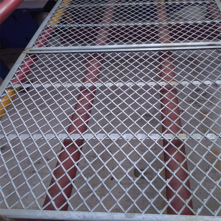 北京腳踏網(wǎng)、鋼板網(wǎng)