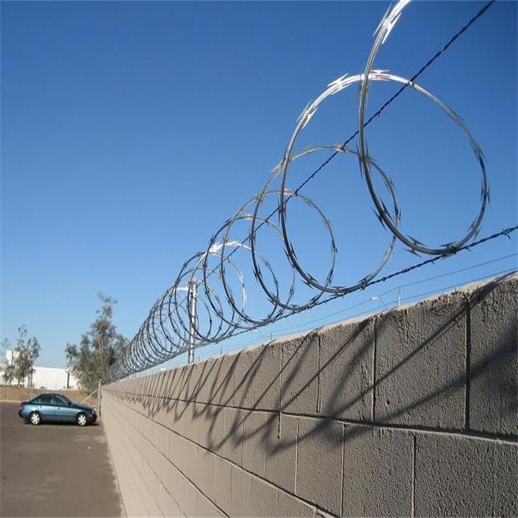 不銹鋼304刀刺網(wǎng)