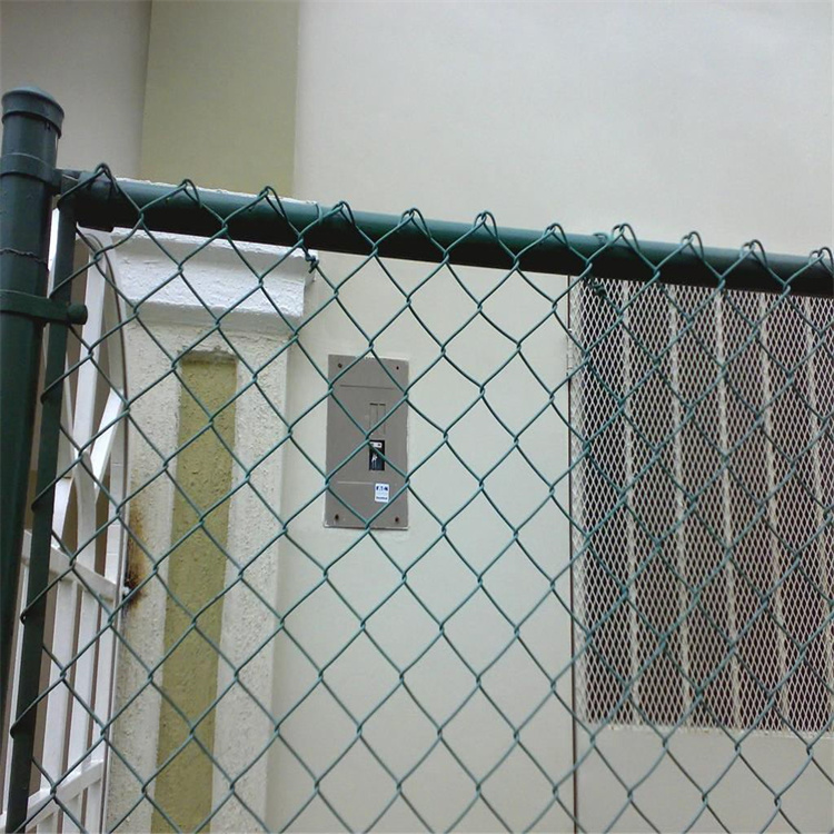 包膠鐵絲護(hù)欄網(wǎng)